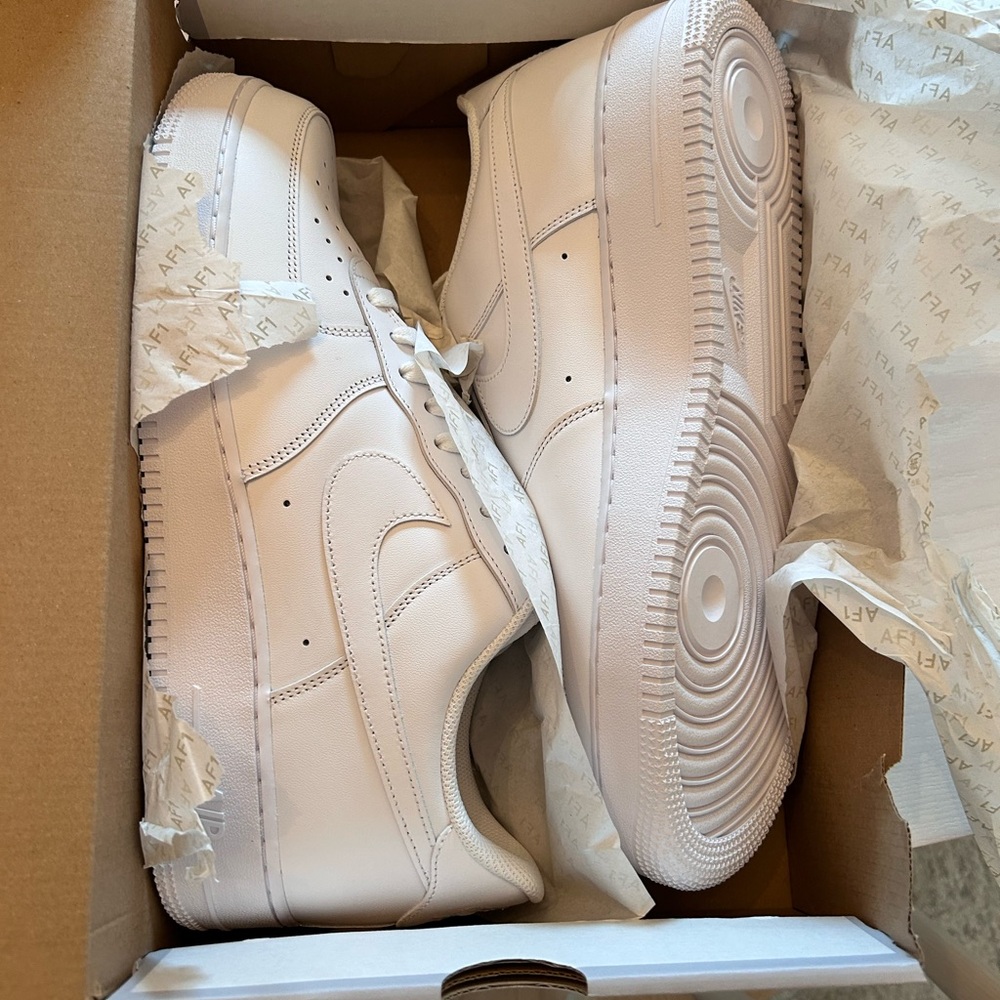 Nike Air Force 1 '07